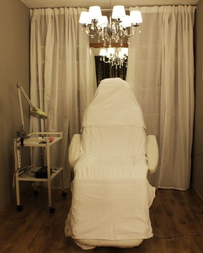 Salon the Powder Room in Enschede: Wimperextensions!